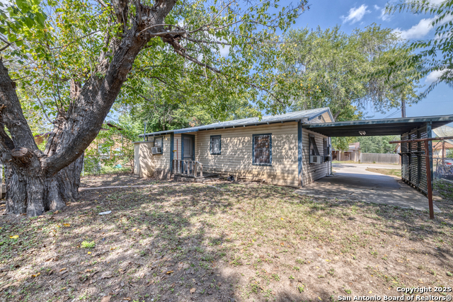 1104 Avenue S Property Photo 8