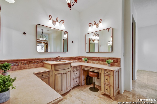 202 Waterstone Property Photo 26