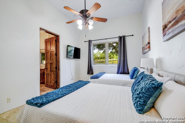 202 Waterstone Property Photo 29