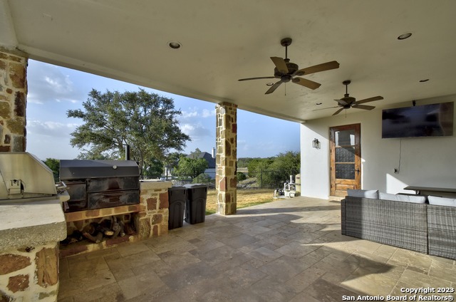 202 Waterstone Property Photo 38