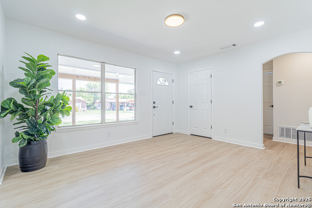 7310 Westbriar Property Photo 9