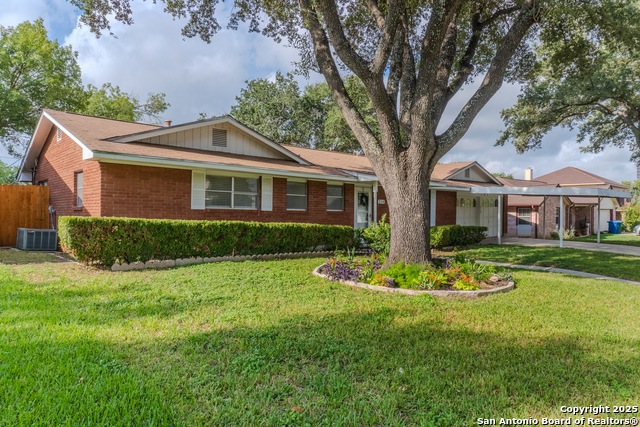 210 Downshire Property Photo 1