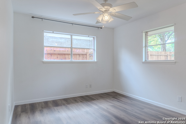 210 Downshire Property Photo 19