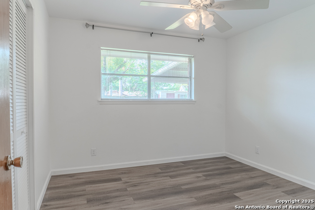 210 Downshire Property Photo 20