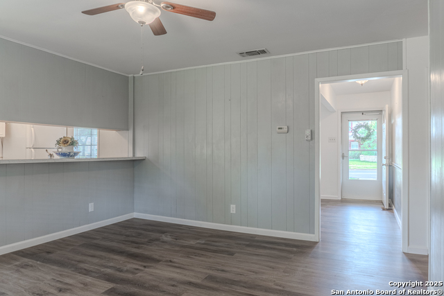 210 Downshire Property Photo 22