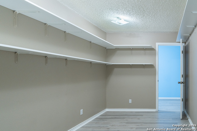 9206 Dancove Property Photo 20