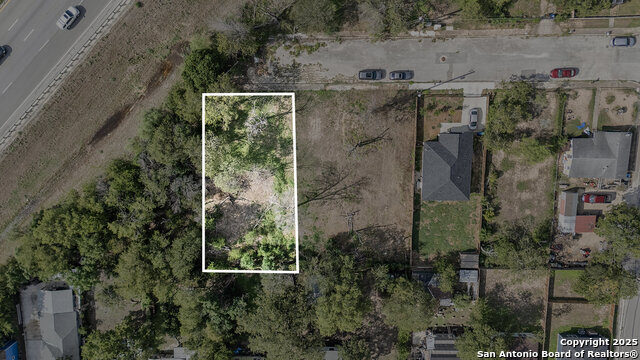 527 Bundy Property Photo 9