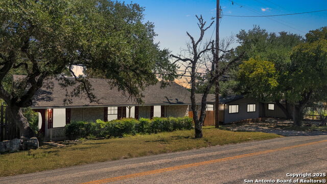 3161 Tanglewood Trl Property Photo 1