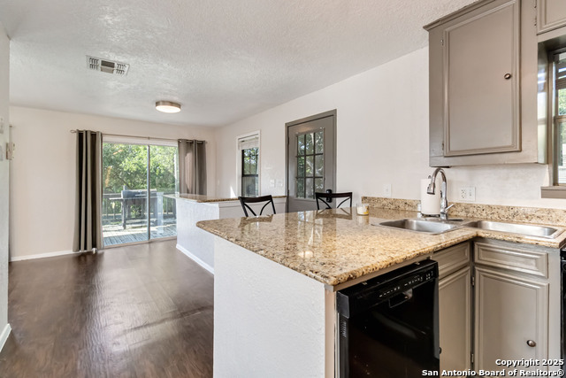 1359 Glenn Dr Property Photo 11