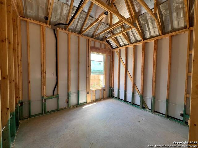 12922 Horseback Pl Property Photo 28