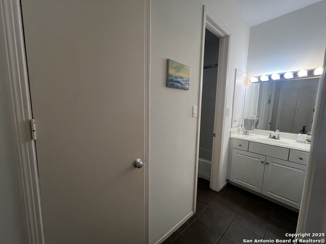 7707 Broadway Property Photo 33