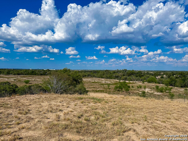000 Von Ormy Rd Property Photo 19