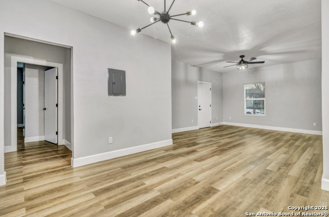 1803 Texas Property Photo 11