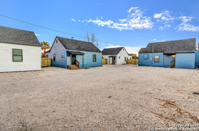 1803 Texas Property Photo 12