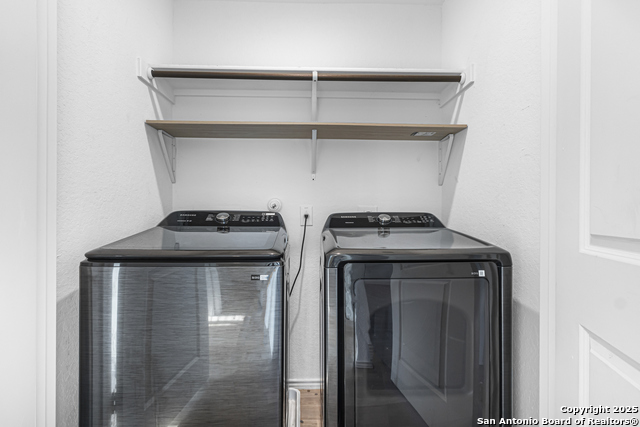 7350 London Property Photo 6