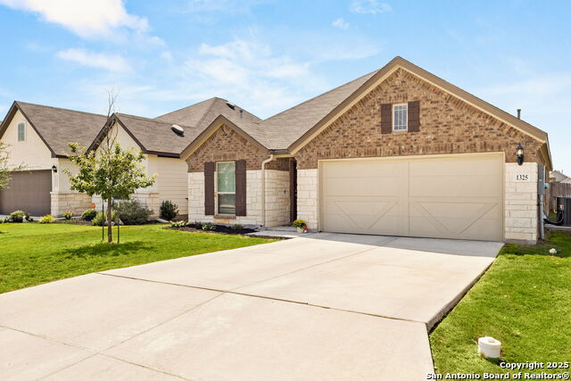 1325 Cool River Property Photo 1