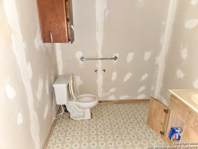 201, 205 E Clare Property Photo 13