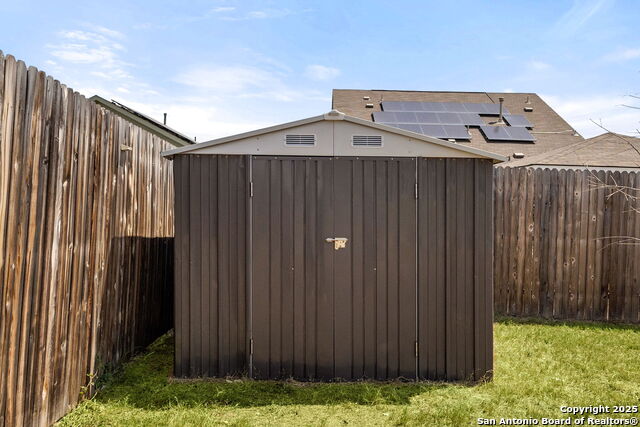 6830 Wolf Vly Property Photo 17