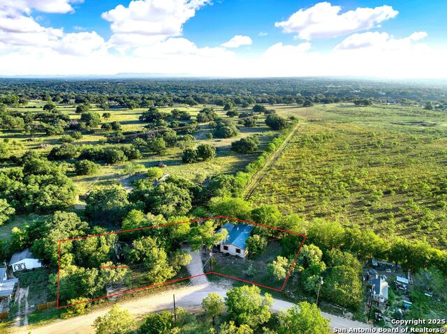 245 Bandera Property Photo 4