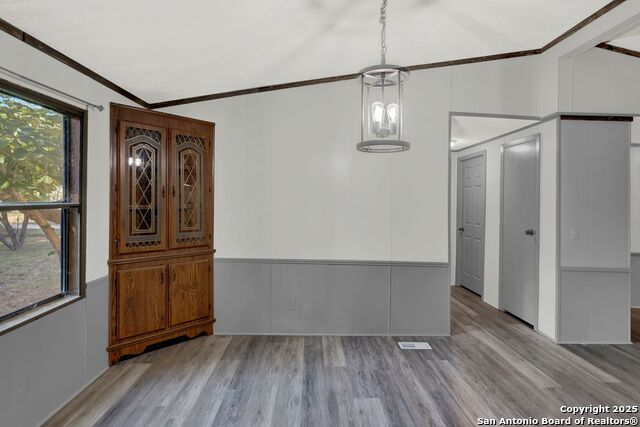 245 Bandera Property Photo 16