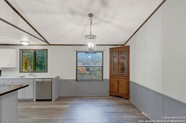 245 Bandera Property Photo 17