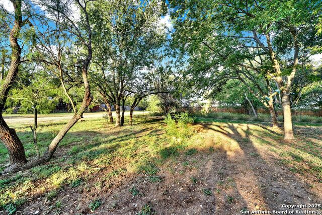 245 Bandera Property Photo 36