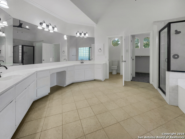 14622 Snip Property Photo 7