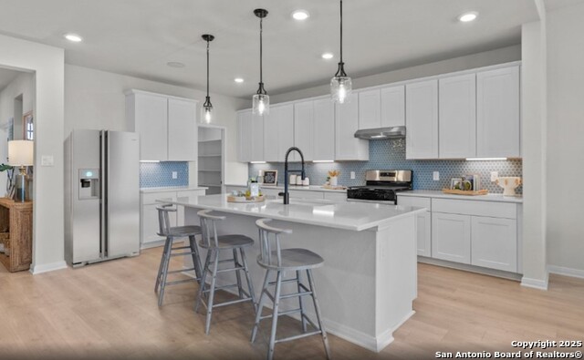 273 Red Arrow Property Photo 3