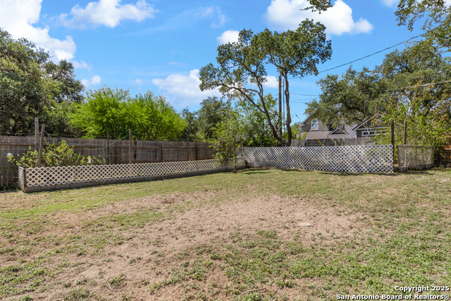 27240 Boerne Glen Property Photo 33