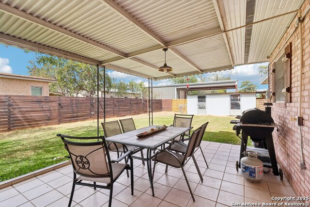 100 N Carroll Property Photo 46