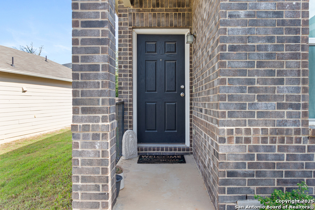 14623 Semele View Property Photo 4