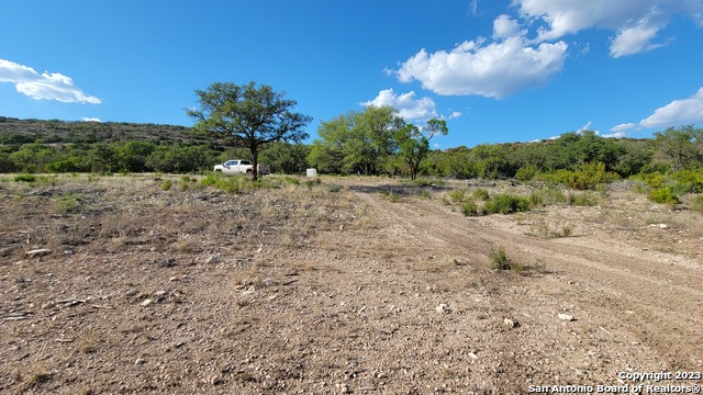 29 Oak Bend Property Photo 6