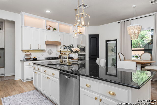 29051 Hobblebush Property Photo 16