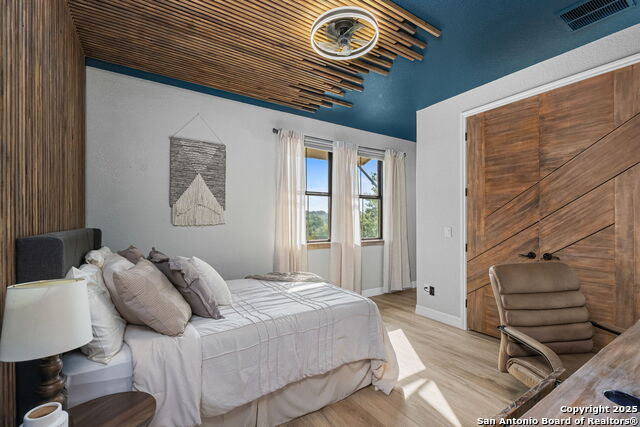 29051 Hobblebush Property Photo 35