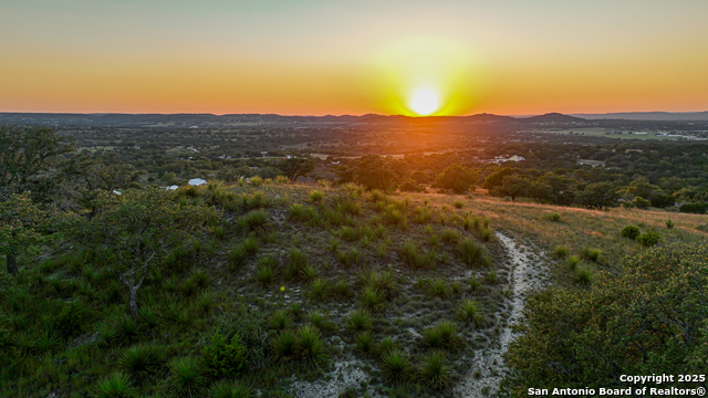 Far Hills Ranch Tract 3 Property Photo 6