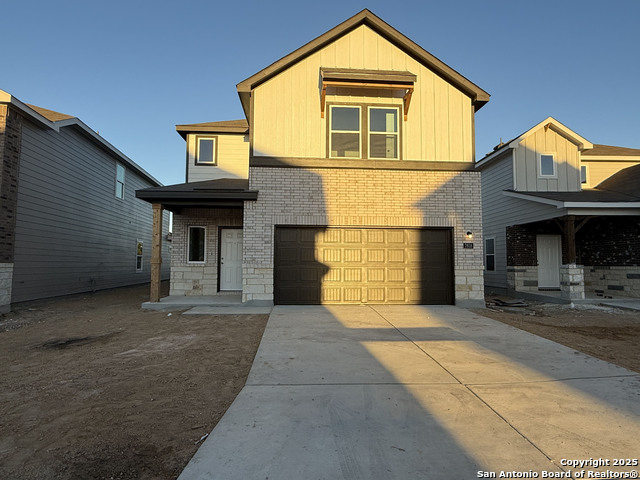 7618 Birch Hollow Property Photo 1