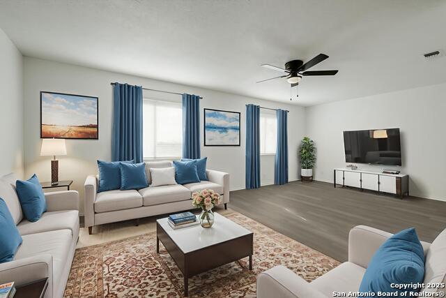 3506 Moss Mdw Property Photo 4