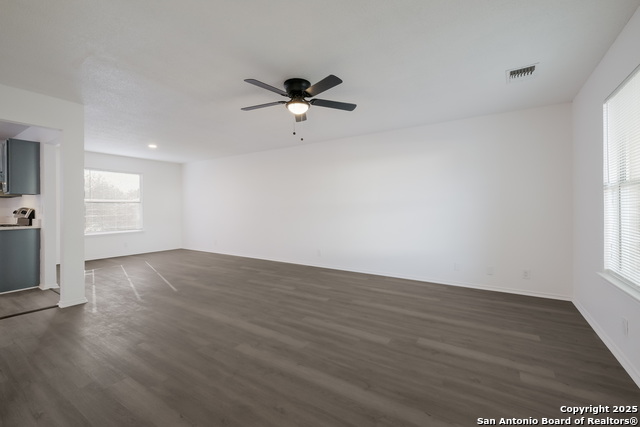 3506 Moss Mdw Property Photo 11