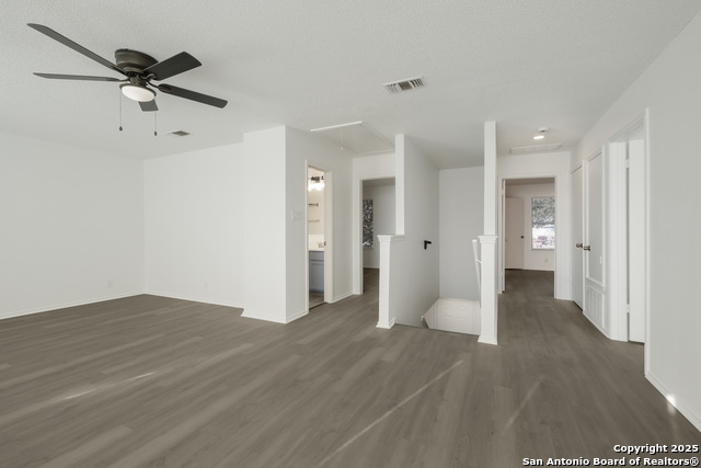 3506 Moss Mdw Property Photo 15