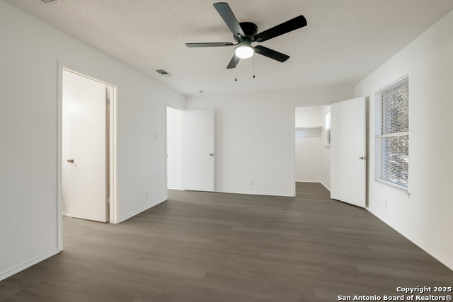 3506 Moss Mdw Property Photo 17