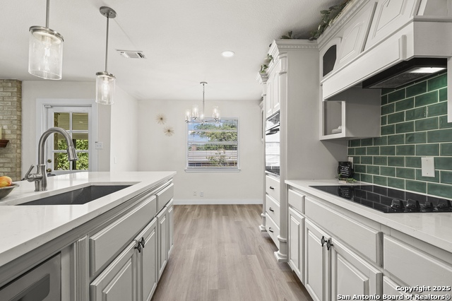 10206 Bull Run Property Photo 10