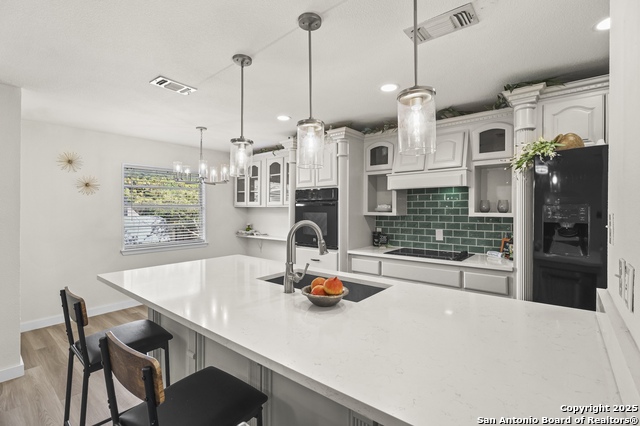 10206 Bull Run Property Photo 12