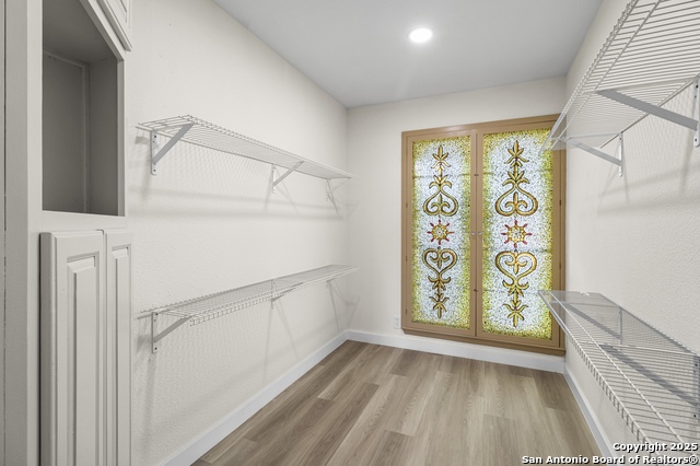 10206 Bull Run Property Photo 13