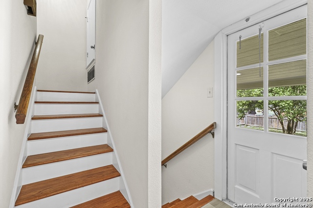 10206 Bull Run Property Photo 20