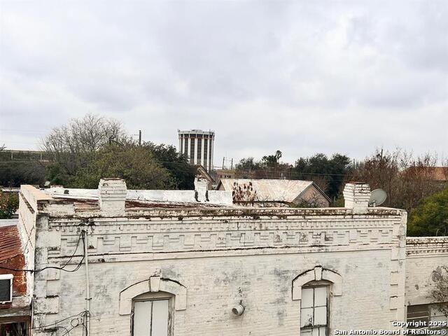 520 Davis Ave Property Photo 23