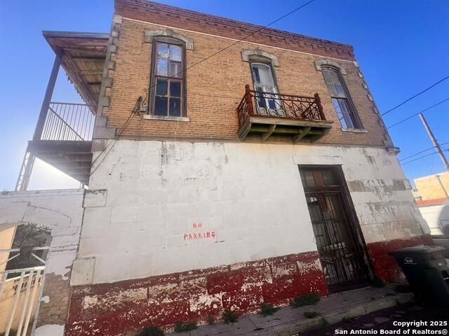 520 Davis Ave Property Photo 27