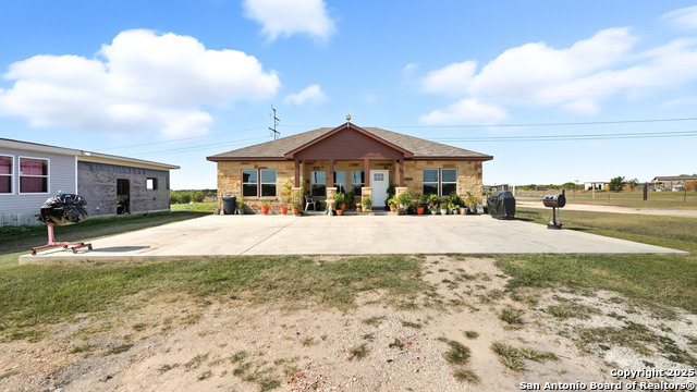 166 Charismatic Property Photo 2
