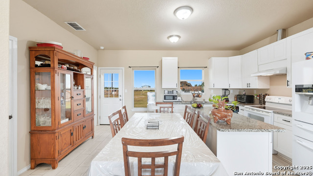 166 Charismatic Property Photo 39