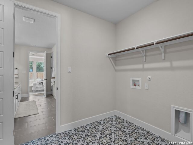 124 Poe Parkway Property Photo 28