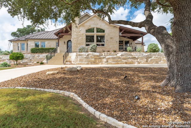 3911 Kite Dr. E Property Photo 1